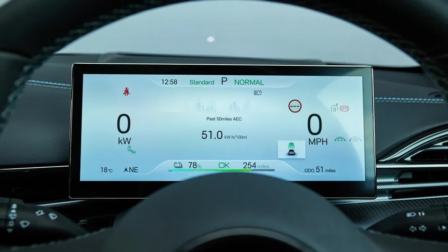 Car image 2