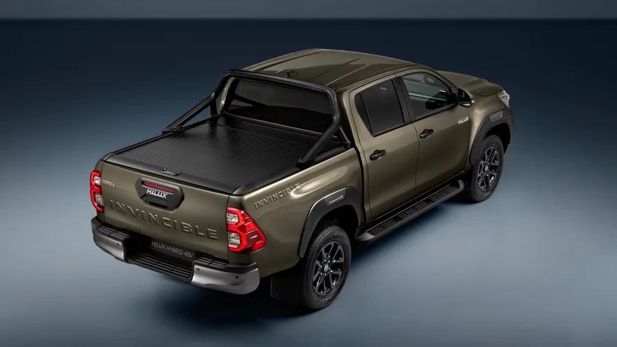 Car image 6