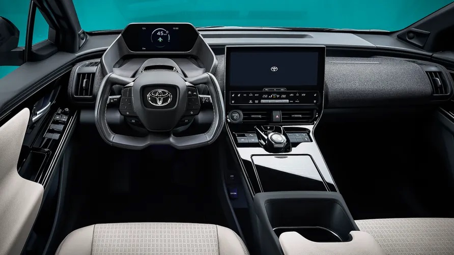 Car image 6