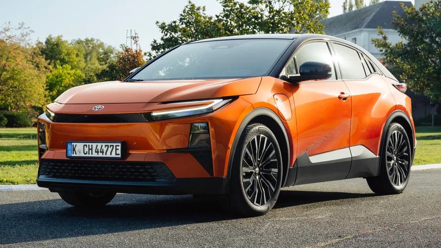 Car image 6