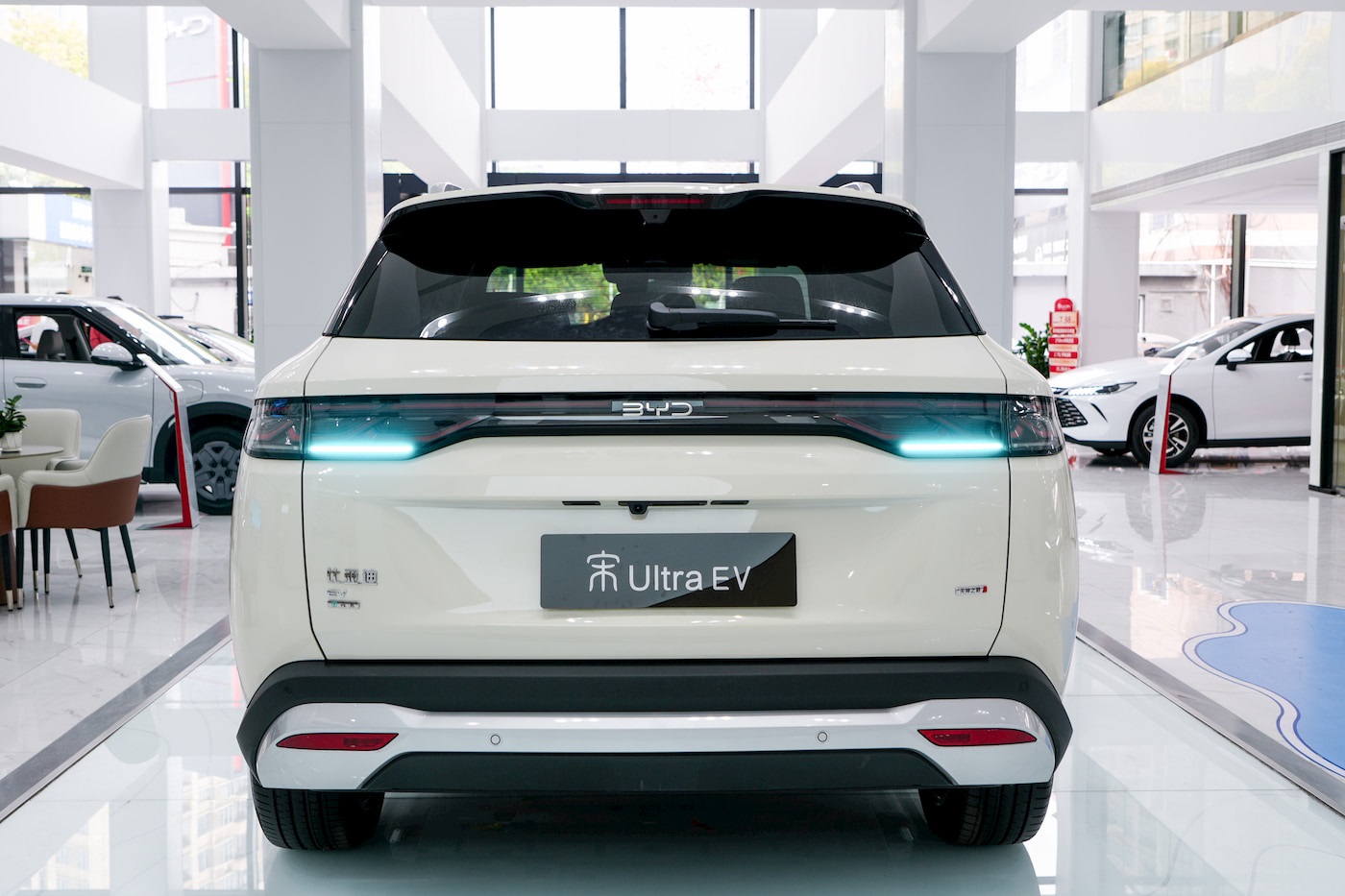 BYD Songs Ultra EV image 4